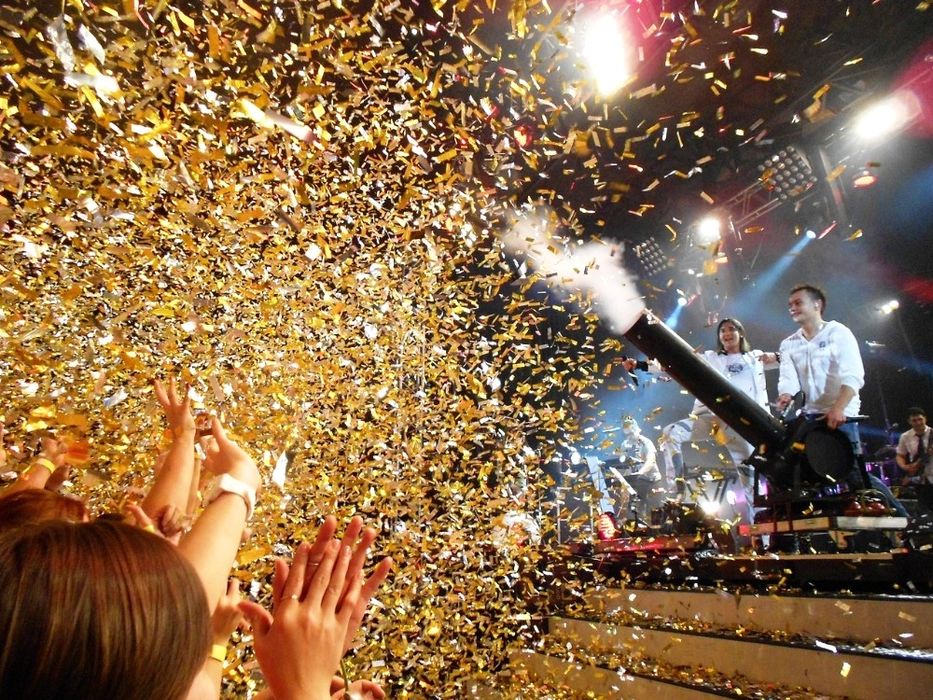 Конфетти на Gender Party