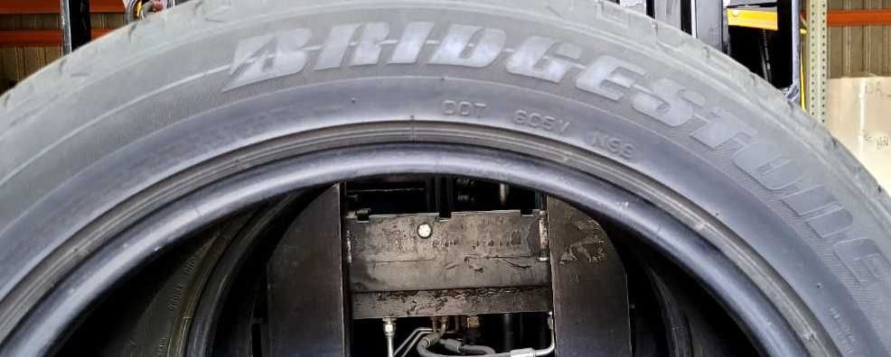 Шины б/у, летние Bridgestone  235*50*R18
