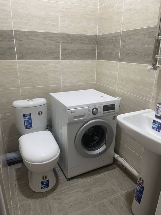 Сдается в аренду, 3 х комнатная кв. Со свежим ремонтом.ЯШНАБАД