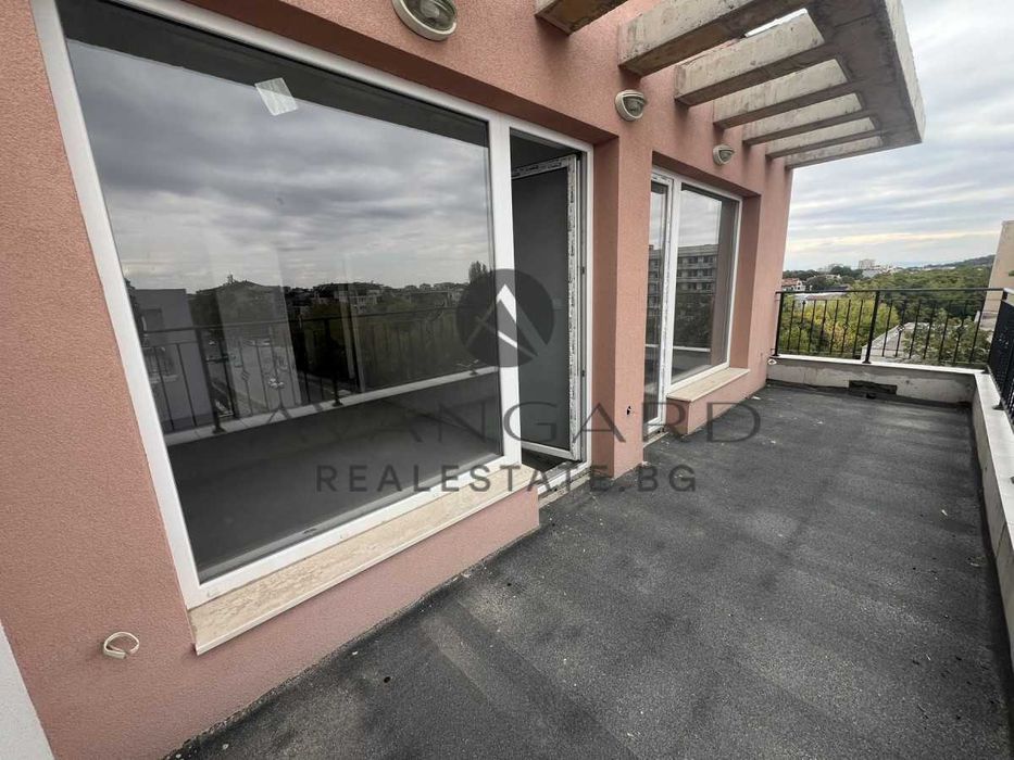 Продава се Тристаен апартамент в Пловдив, Кючук Париж - 91 кв.м за 1359 €/кв.м - Снимка #9