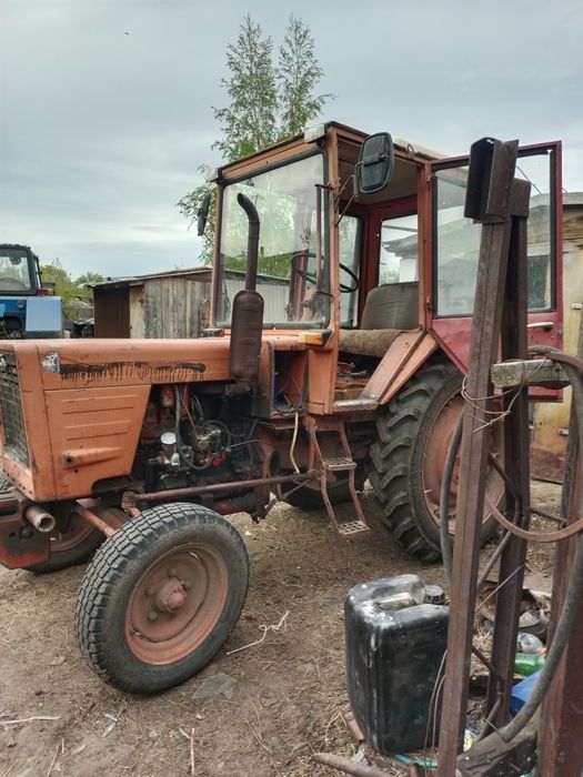 Продам Трактор т 25