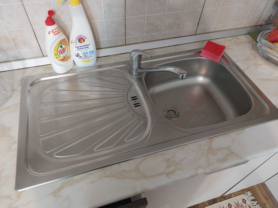 Masina spalat vase,cuptor electric,chiuveta buc si cuptor cu microunde