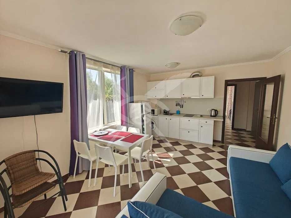 Продава се Двустаен апартамент в Созопол - 65 кв.м за 757 €/кв.м - Снимка #1