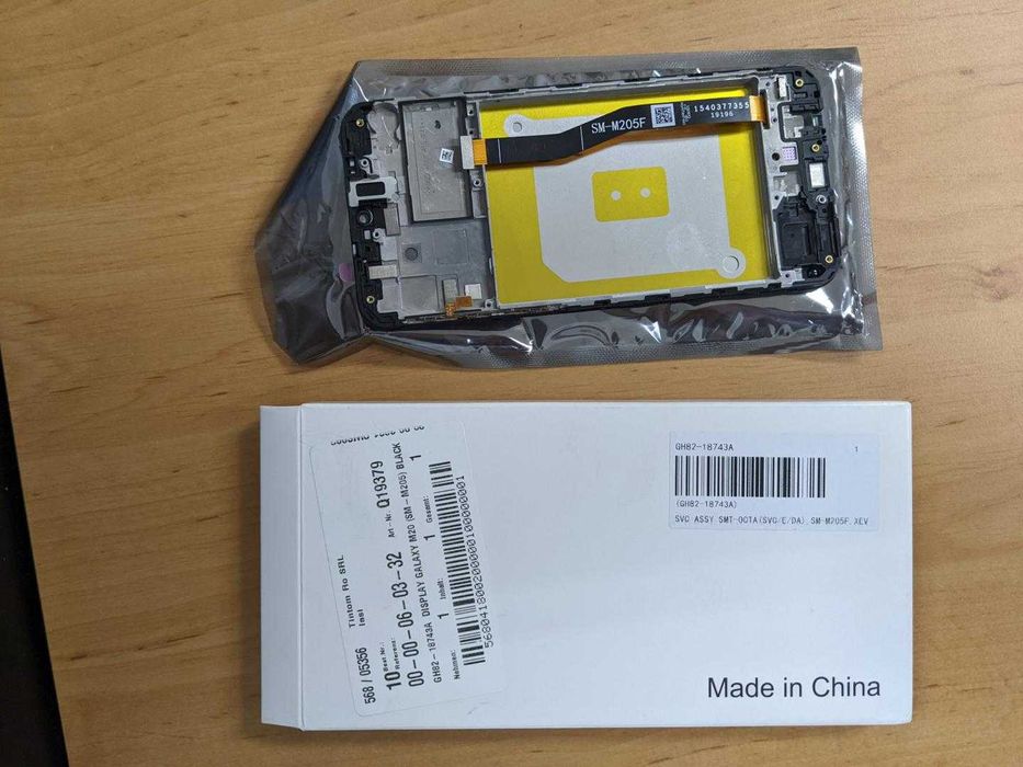 Display cu rama SAMSUNG M20 sm-m205 service pack nou m205f