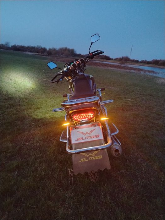 Продаётся мотоцикл Jelmaia 250, модель S8