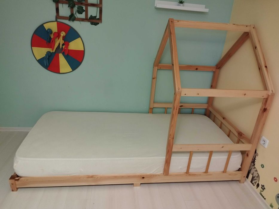 Детско легло къщичка