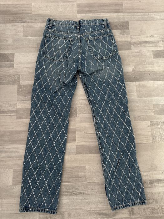 дънки с камъни