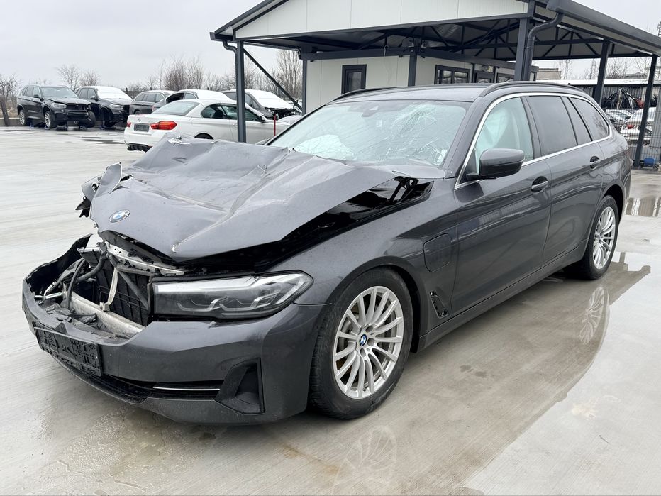 BMW G31 LCI 530e