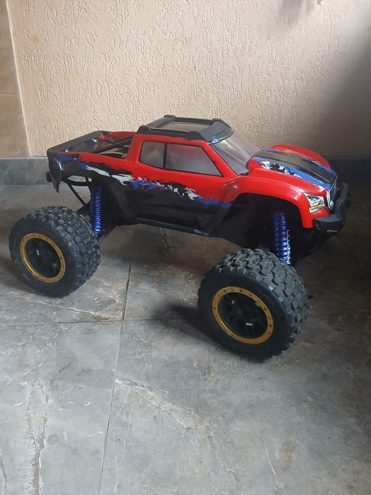 Traxxas x maxx wide + upgrade uri