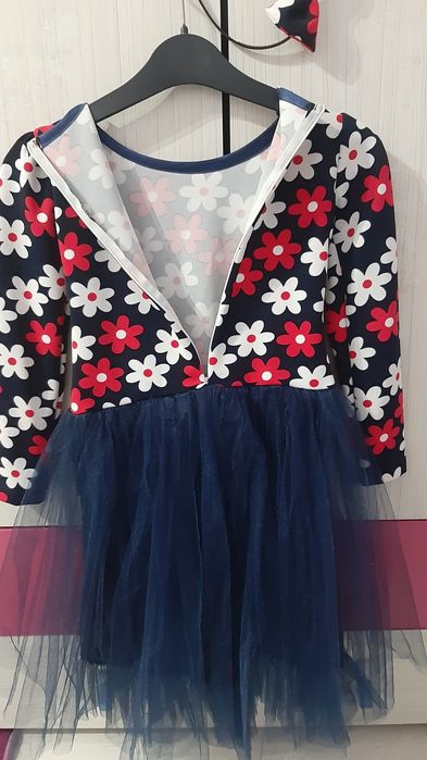 Нова детска рокля 128-234