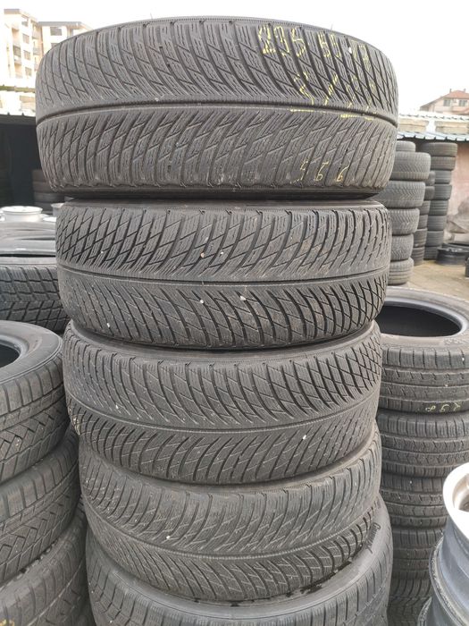 4бр Зимни гуми 235 55 17 - Michelin