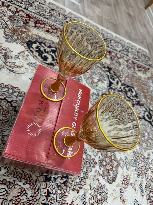 Бокал на ножках сатылады