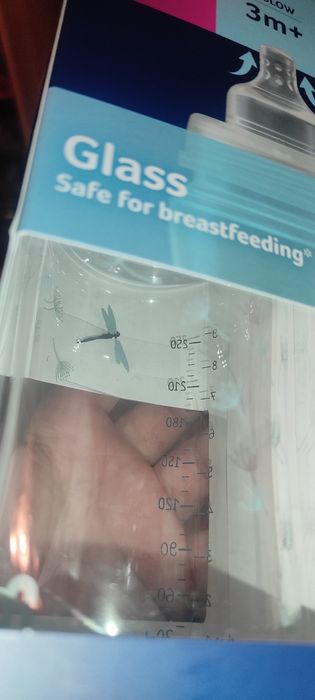 Лот нови стъклени шишета LOVI