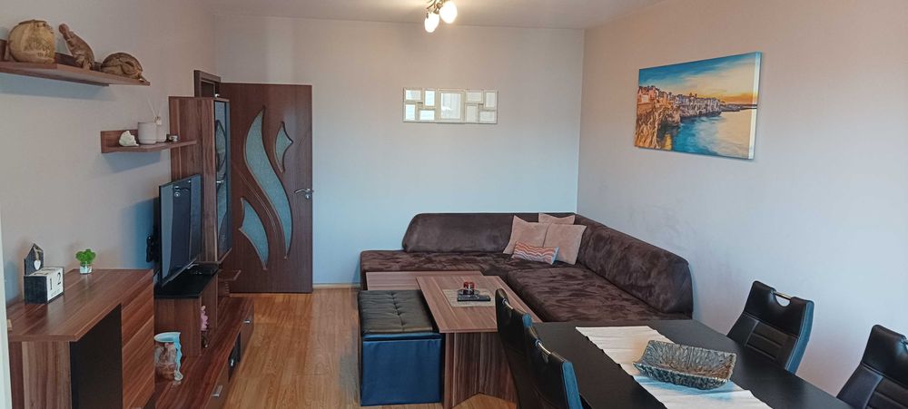 Дава се под наем Тристаен апартамент в София, Левски В - 65 кв.м за 560 € - Снимка #2