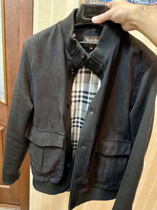 Срочно Продам Loro Piana куртку.