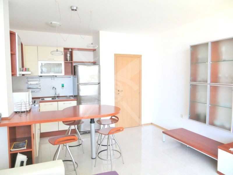 Продава се Двустаен апартамент в Свети Влас - 53 кв.м за 1397 €/кв.м - Снимка #1