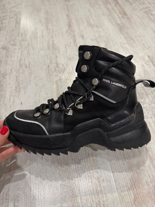 Боти Quest от Karl Lagerfeld
