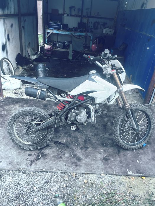 мотоцикл racer 125 кубов