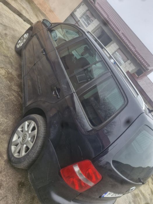 Vând turan an 2008 motor 2.0 140cp