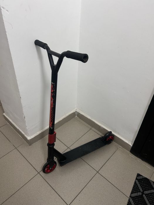 продам 2 трюковых самоката