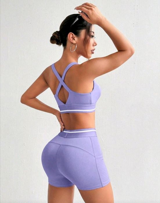 Дамски комплект ежедневни спортни дрехи с къс ръкав