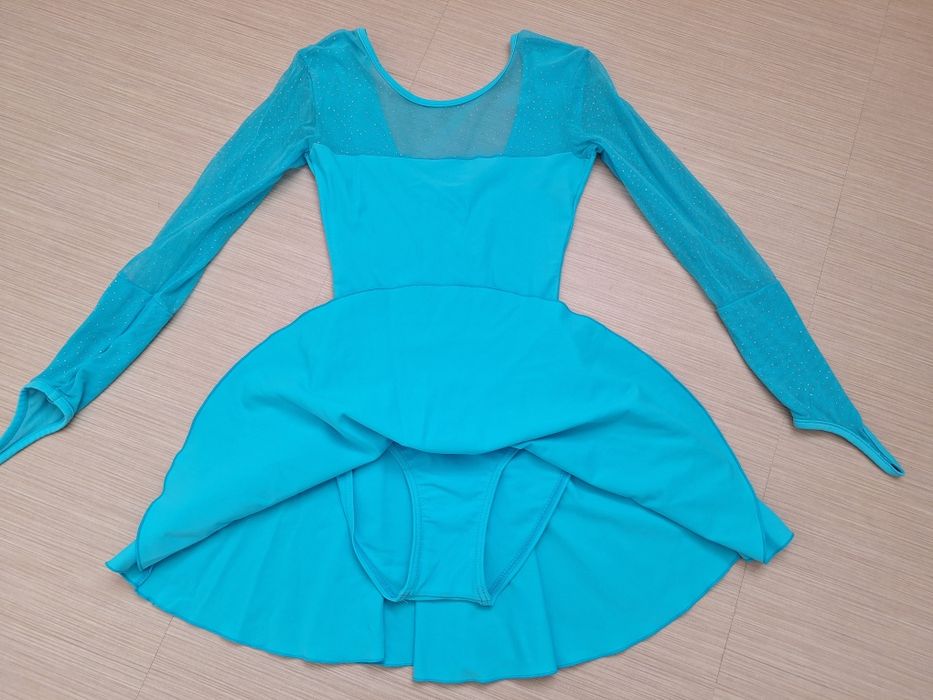 Платье для бальных танцев