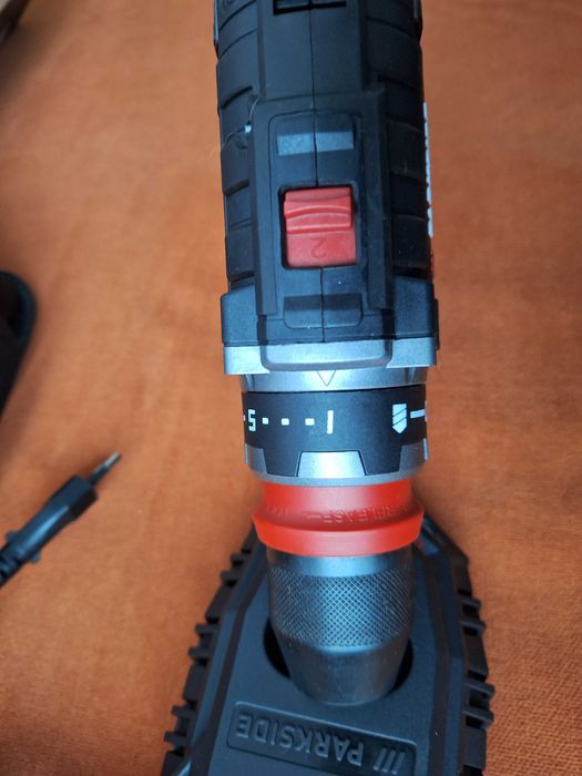 Bormasina 12V  Parkside Performance Brushless, cu acumulator, noua