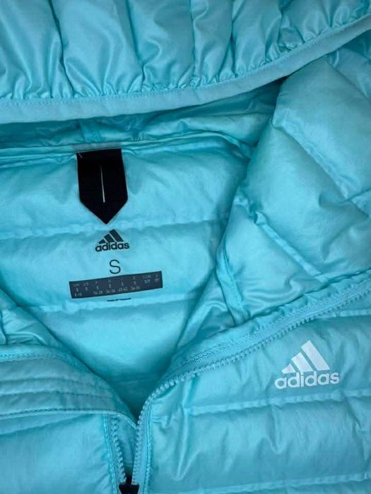 Дамско яке Adidas