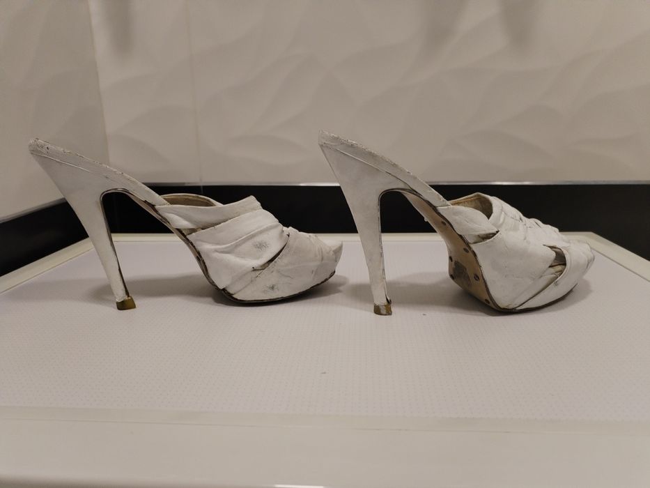 Срочно Шлепки женские кожаные 37 размер