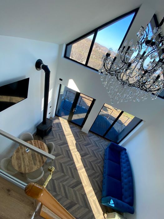 Pensiune/Cabana/jacuzzi/ciubar de inchiriat