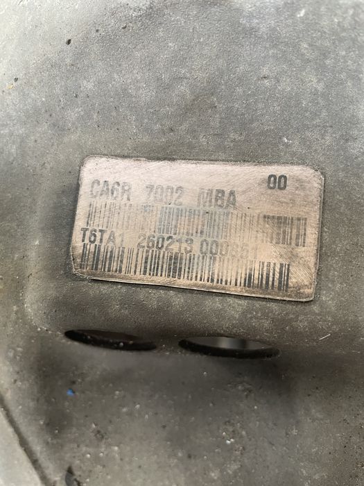 Cutie viteze Ford Fiesta 1.0