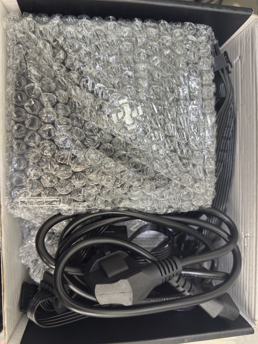 Новый блок питания Xilence 550ватт