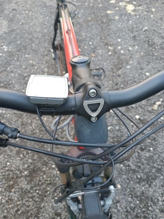 Vând bicicleta 300 lei este perfect funcțională adusa din olanda nu trimit prin curier