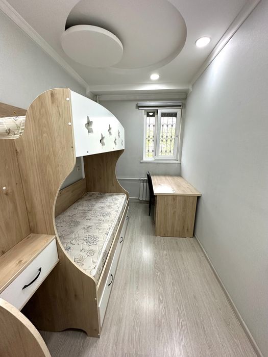 Сдается 3-х ком. метро Айбек