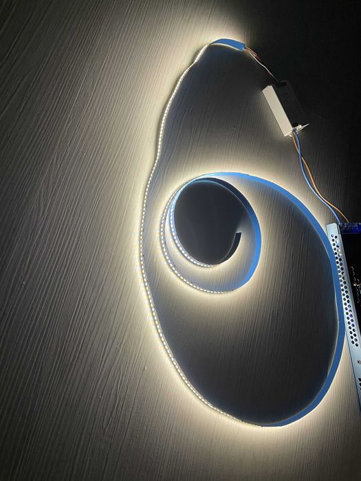 Banda LED CCT 24V SMD2835 10m 240LED/m - extrem de luminoasa