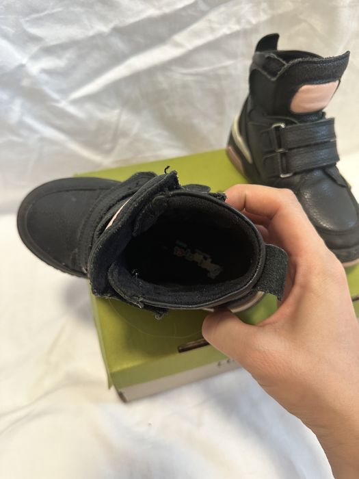 Демисезонные сапоги для девочки, размер 28