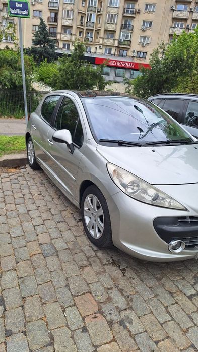 Peugeot 207 an 2007 1.6 benzina