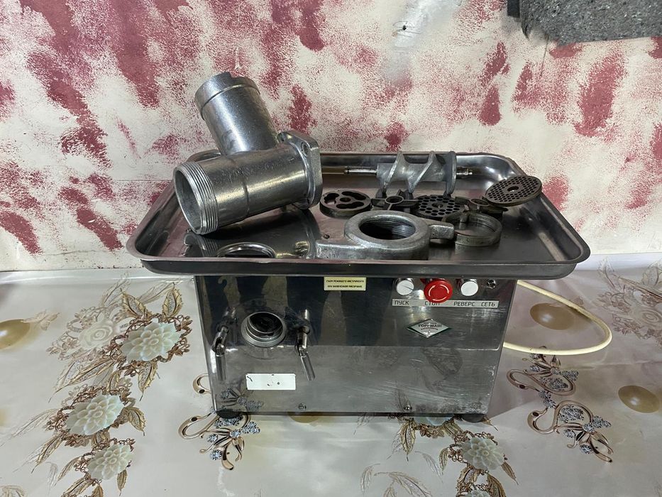 Мясорубка мим 300м 1.5кв