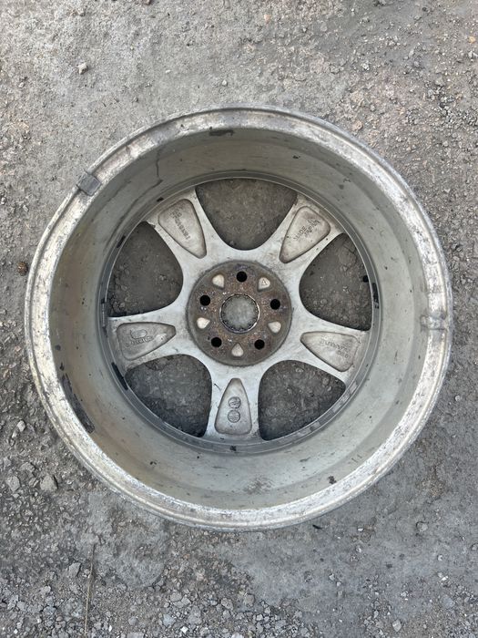 Диски Subaru r16 оригинал