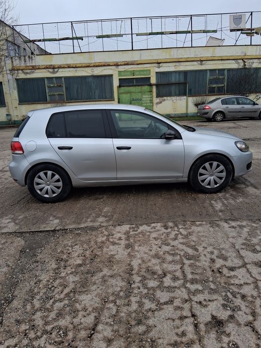 VOLKSWAGEN Golf 2012 — imagine 5