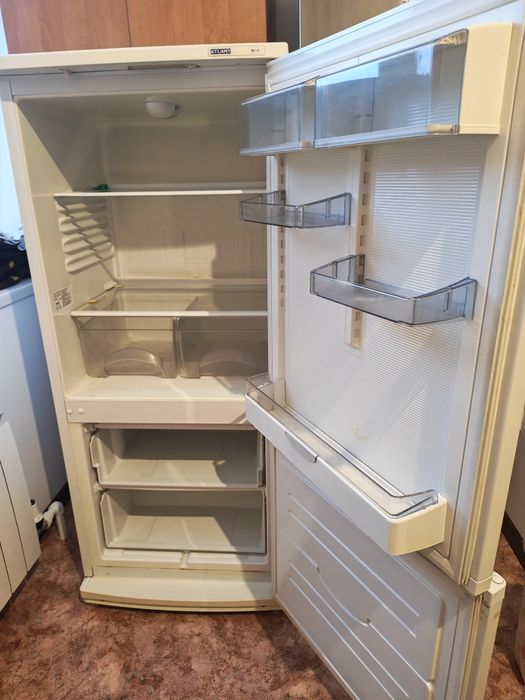 Холодильник атлант 2012