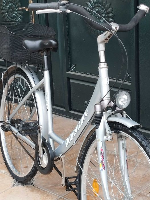 Velosaped.                 .