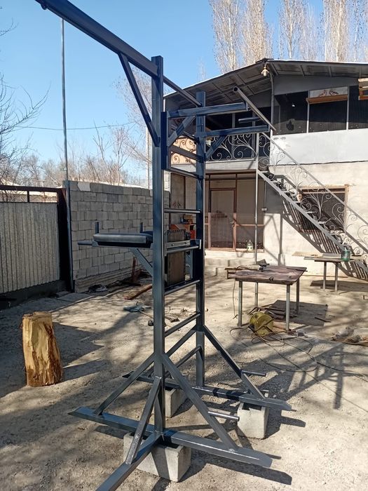 Продам качели и турник