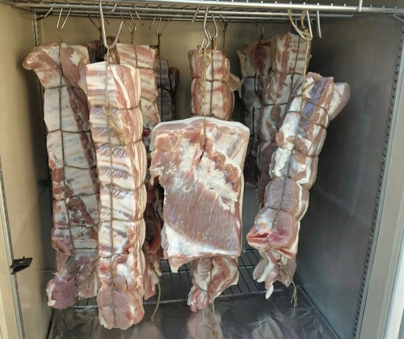 Мясо горячего копчения