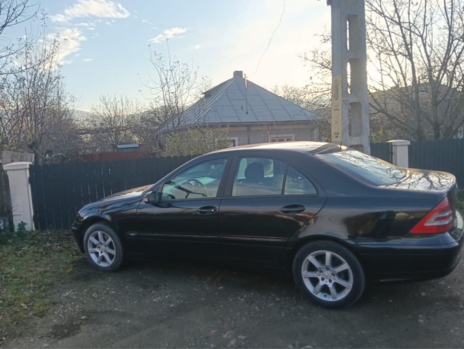 Mercedes C class c220