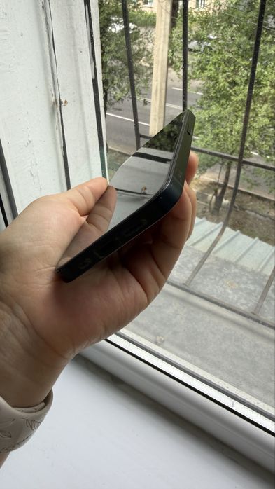 Продам iPhone 13 256 gb ёмкость 88%