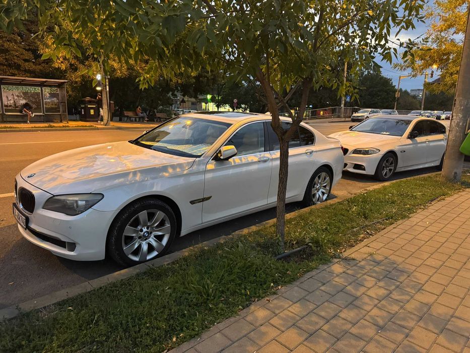 Vand masina BMW seria 7