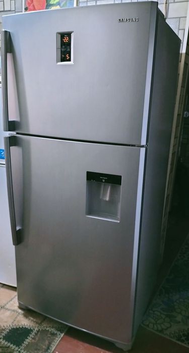 Холодильник SAMSUNG RT77KBTS