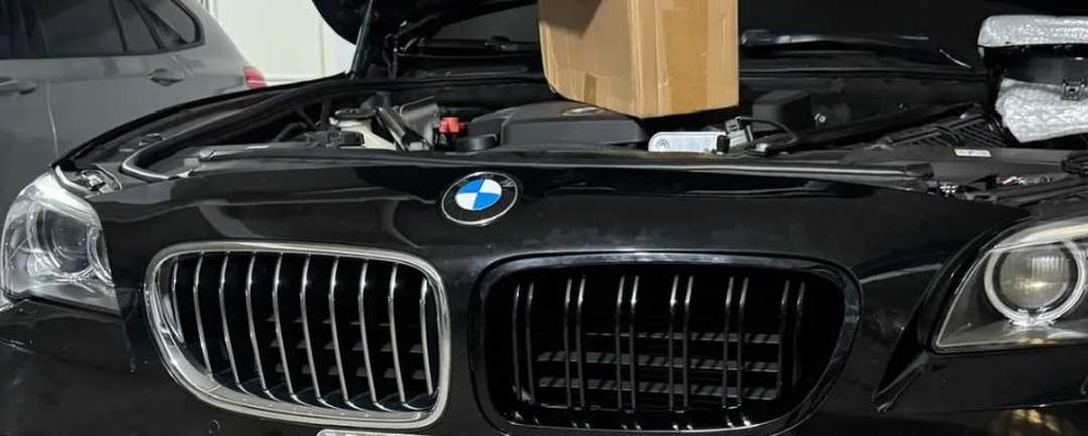 Двойни M5 Бъбреци Решетки BMW F10 F11 2010-17 БМВ Ф10 Ф11 черен Гланц