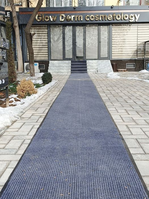 Дорошки коврики фасадные и внутреные